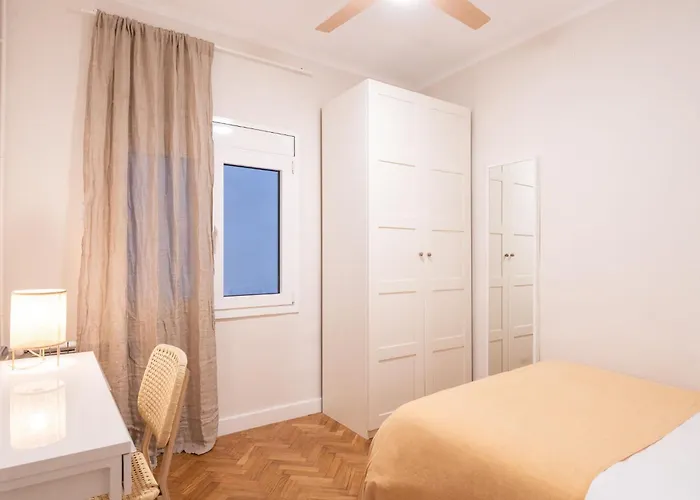 Apartman Warmth And Comfort In The Sought-after Eixample